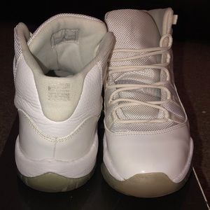 Air Jordan 11 - Retro Silver Anniversary 2010
